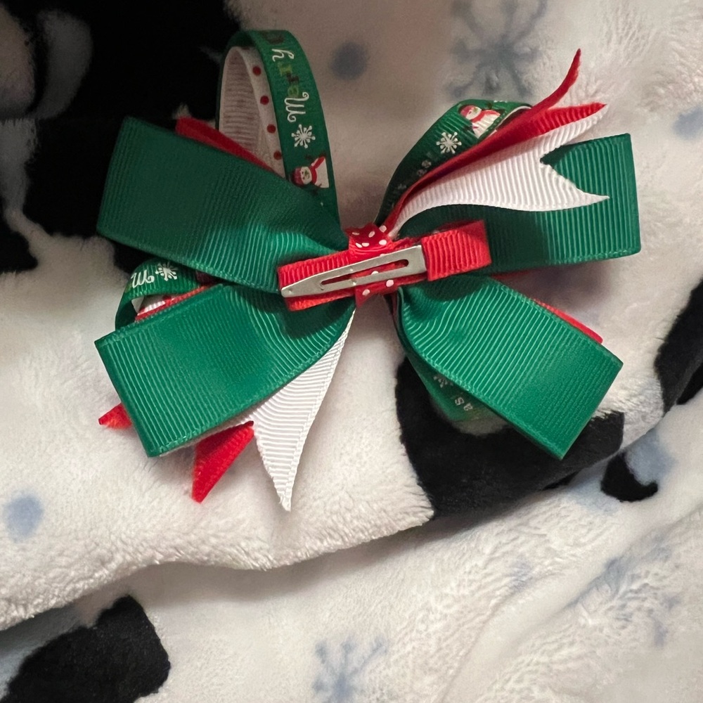 Festive Christmas Red and Green Hair Bow NWOT - Picture 4 of 5